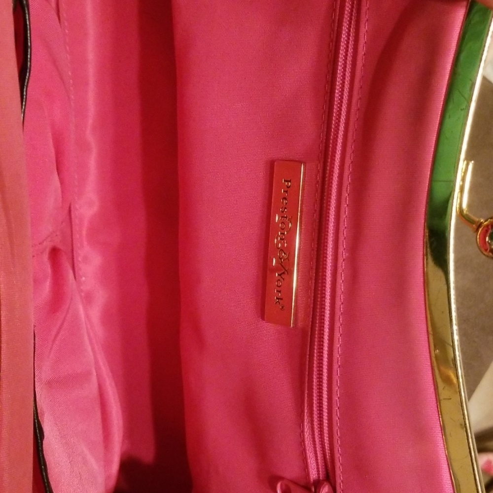 Adorable "vintage look" Jackie O style leather pur - Picture 3 of 3
